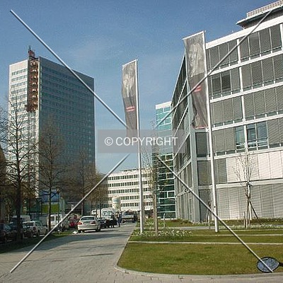 Bürogebäude am Münchner Tor by Nephilim