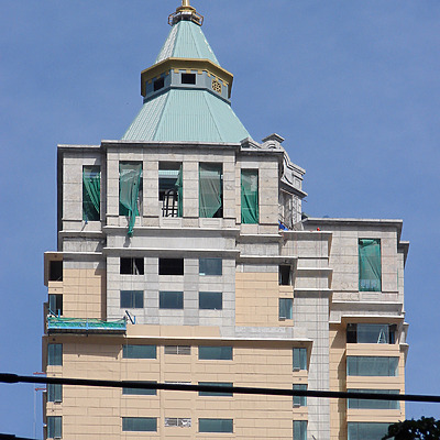 Centrepointe Ratchadamri by Horst Kiechle