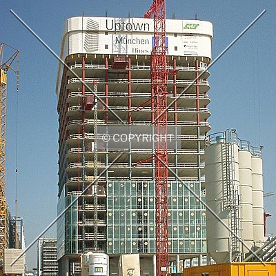 Hochhaus Uptown München by Nephilim