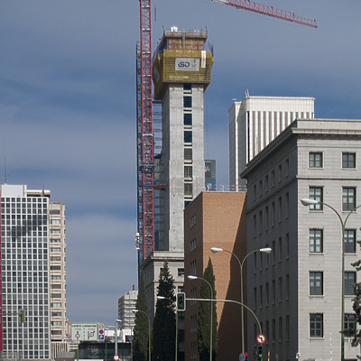 Nuevo Edificio Windsor by Cesar Serrano