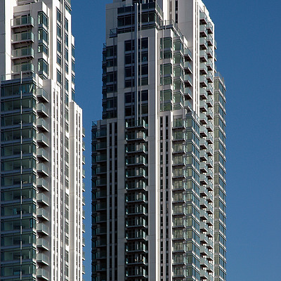 Pan Peninsula East Tower by Jonathan Smith
