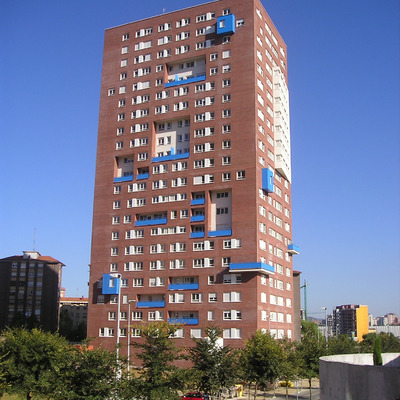 Torre IX by Mikel Allende