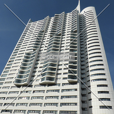 Hochhaus Neue Donau by Nephilim
