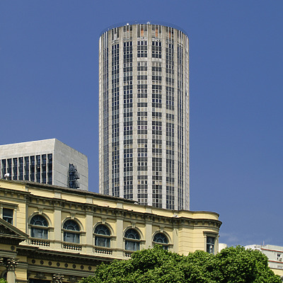 Edificio Santos Dumont by Cesar Serrano