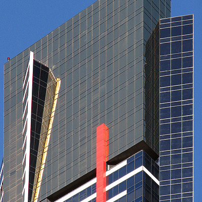 Eureka Tower by Wilson Ling