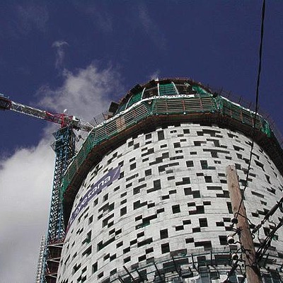 Torre Agbar by David Guija
