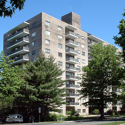 Highview House by John Cahill