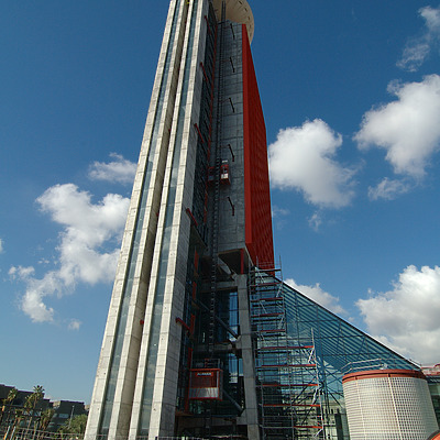 Hesperia Tower by David Guija