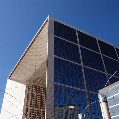 La Grande Arche by John Bek