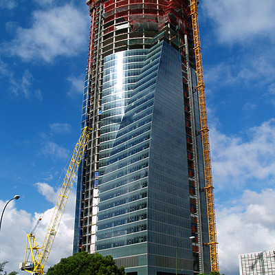 Torre Espacio by Cesar Serrano
