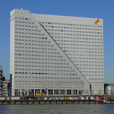 Willemswerf by Michiel van Dijk