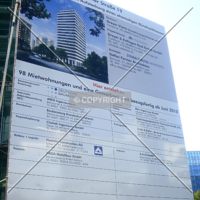 Lyoner Straße 19 by Nephilim