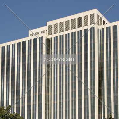 Lloyd Center Tower by Serdica