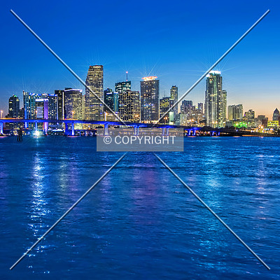 Southeast Financial Center by Jorge Molina