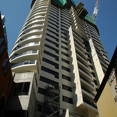 Meriton Tower by John Bek
