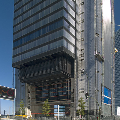 Torre Caja Madrid by Cesar Serrano