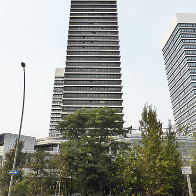 Mundsburg Turm I by Der Hamburger
