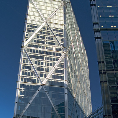 The Broadgate Tower by Cesar Serrano