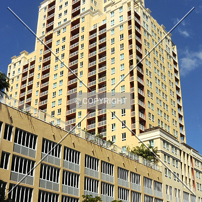 Toscano South Tower by Jorge Molina