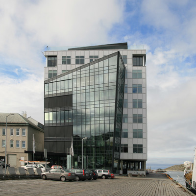 Jakhelln Brygge by Kjetil Balog