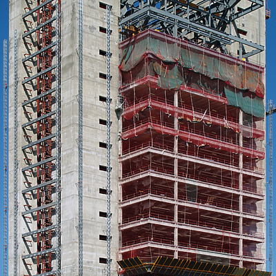 Torre Caja Madrid by Cesar Serrano