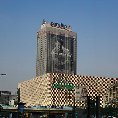Park Inn Berlin Alexanderplatz by Cesar Serrano