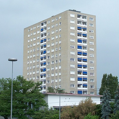 62 Avenue des Grandes Communes by Huopa