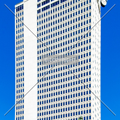 RSA Trustmark Building by Ryan Hildebrand