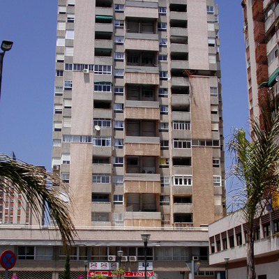 Edificio Jabega 2 by Cesar Serrano