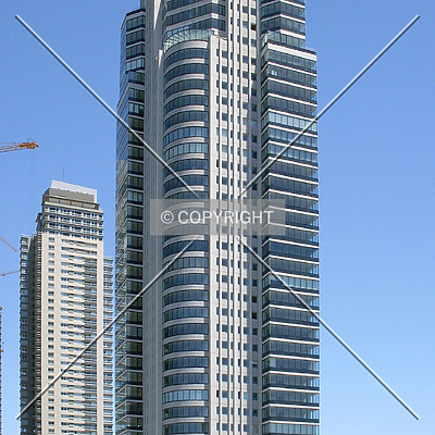 Torre Renoir 1 by Maximiliano Buono