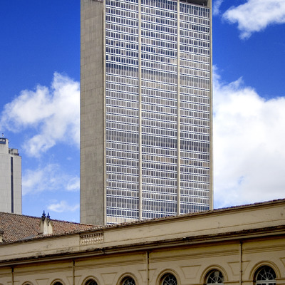 Centro de Comercio Internacional by Jim Schwartz