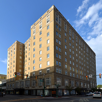 405 Capitol Street by John W. Cahill