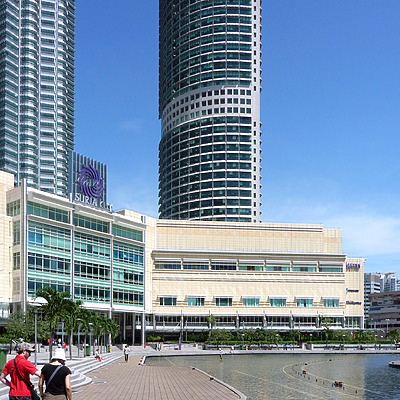 Menara Maxis by Wilson Ling
