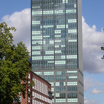 Hochhaus Treptower by Cesar Serrano