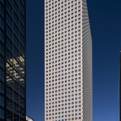 Wells Fargo Center by Pavel Toczynski