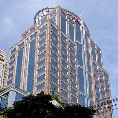 Bank Thai Tower by Horst Kiechle