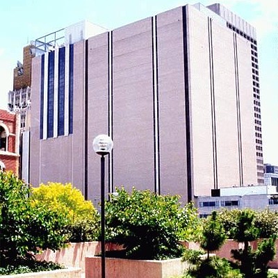 AT&T Building Annex by Scott Murphy