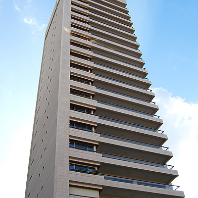 Ain Mreisseh Tower by Nareg Karamanoukian