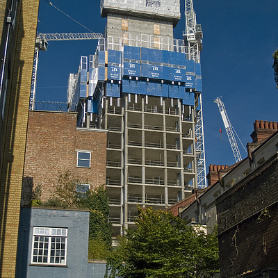 Nido Spitalfields by Cesar Serrano
