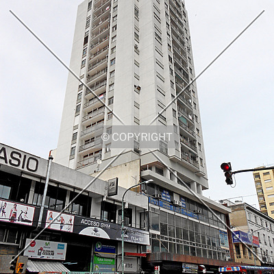 Torre Cristóbal Colón by Jerónimo Acosta