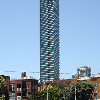One Rincon Hill, South Tower by Michiel van Dijk