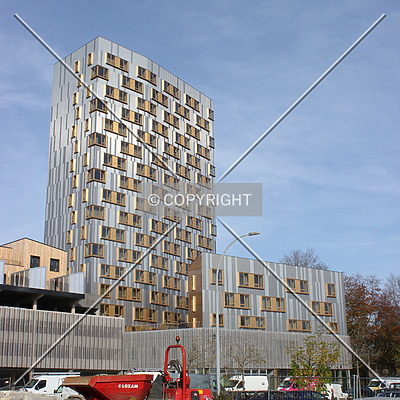 Tour Michel Denis by Florian Barbier