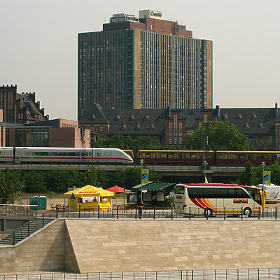 Charité Surgical Center Tower by Cesar Serrano