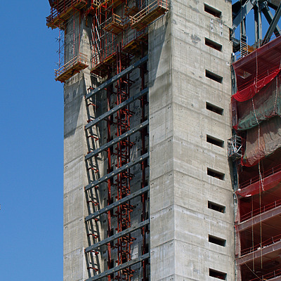 Torre Caja Madrid by Cesar Serrano