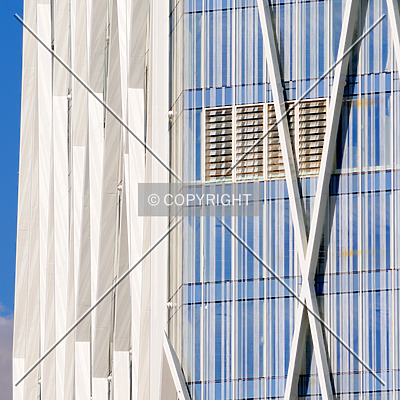 Torre Diagonal Zero Zero by David Guija