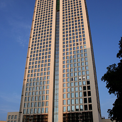 OpernTurm by Daniel Kieckhefer
