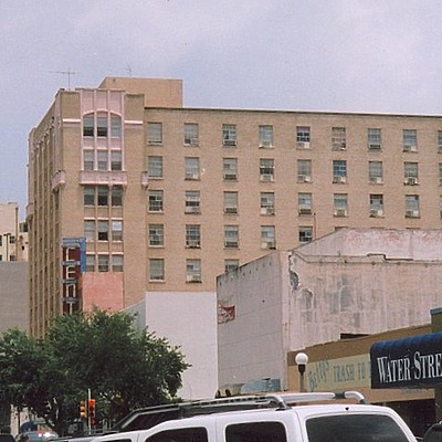 Sea Gulf Villa by Kevin Lehnhardt