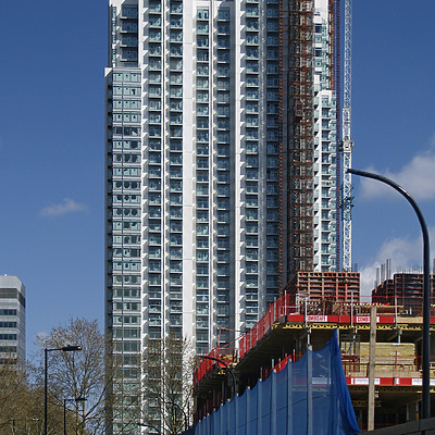 Pan Peninsula West Tower by Cesar Serrano