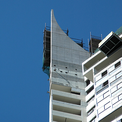 Meriton Tower by John Bek