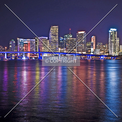 Southeast Financial Center by Jorge Molina